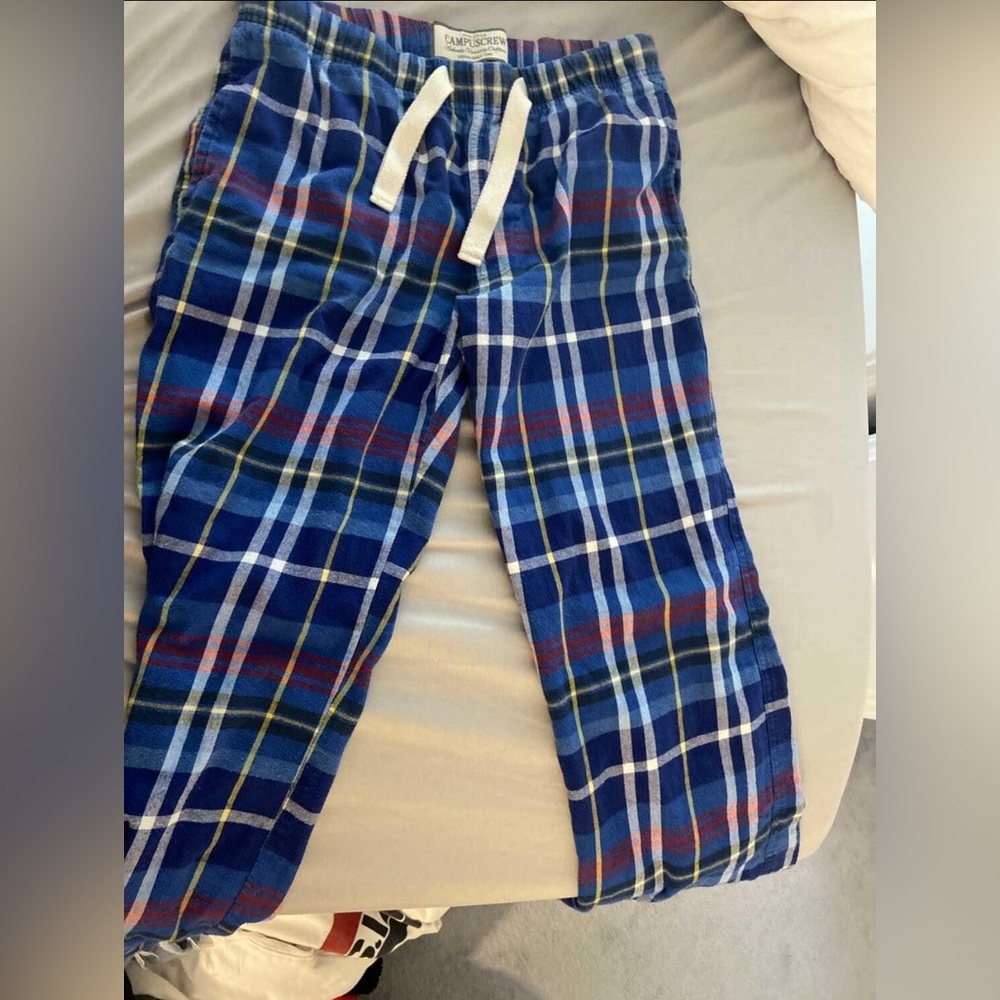 I’m selling men’s pj pants